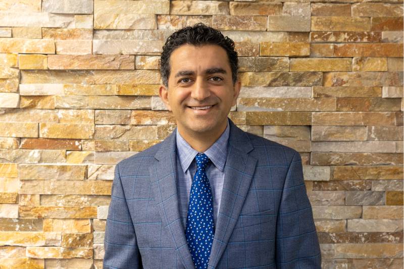 Dr. Vahid Einollahi, Top Rated Dentist in Anaheim